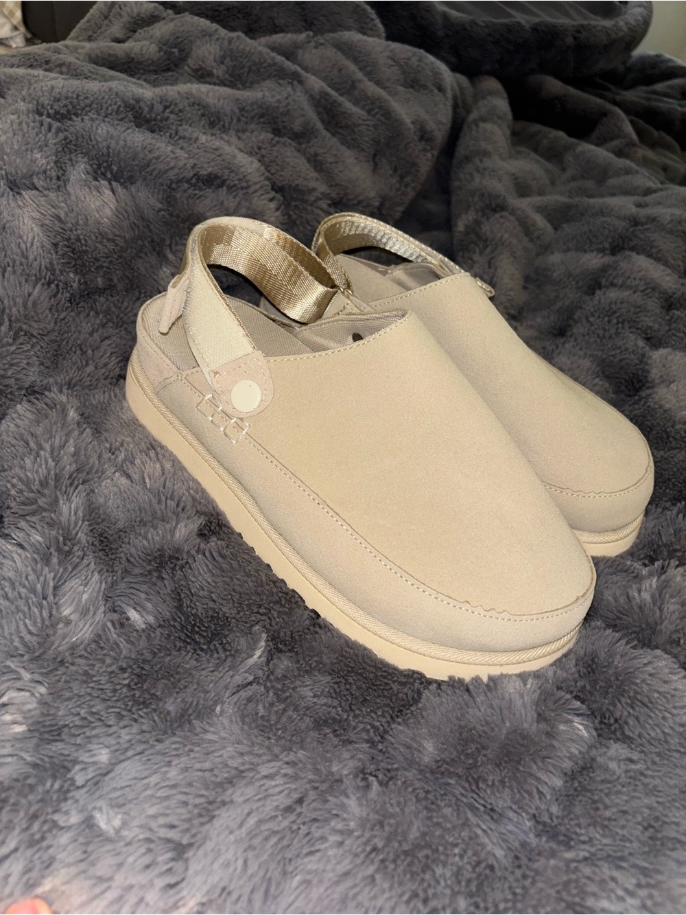 Women's Beige Slip-On Slingback Shoes